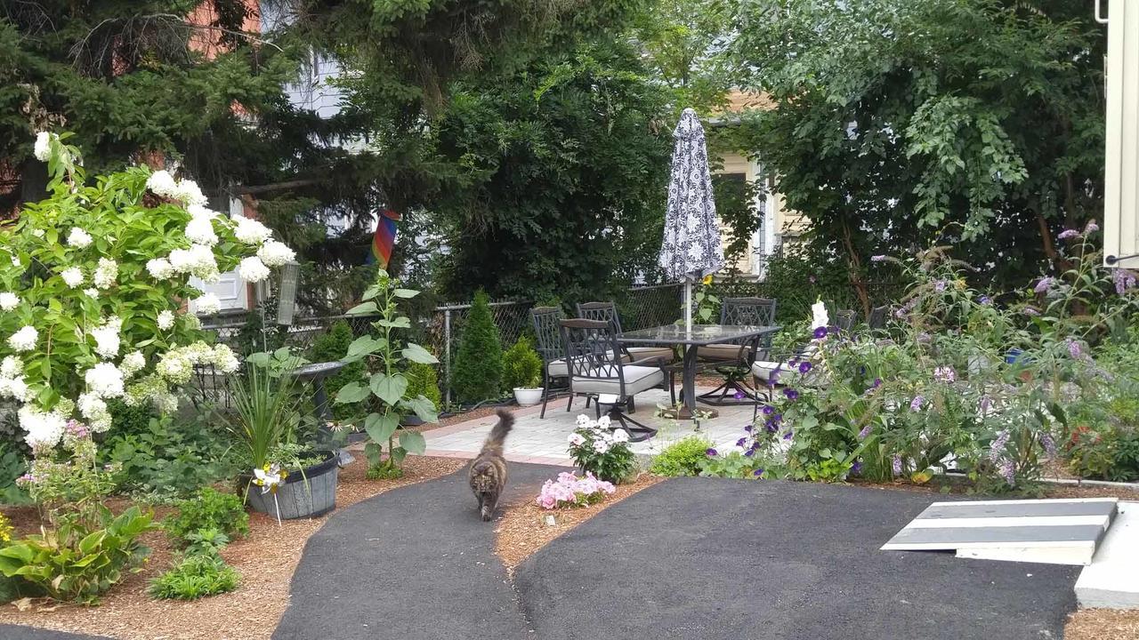 Davis Square Inn ซอเมอร์วิลล์ ภายนอก รูปภาพ